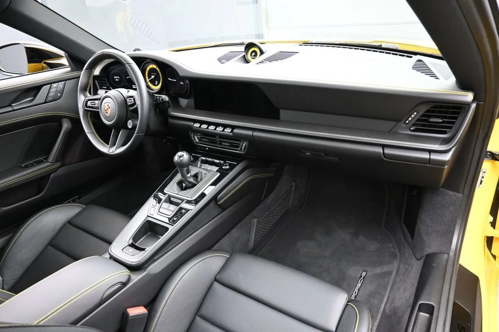 2023 Porsche 911 Carrera GTS interior, Black