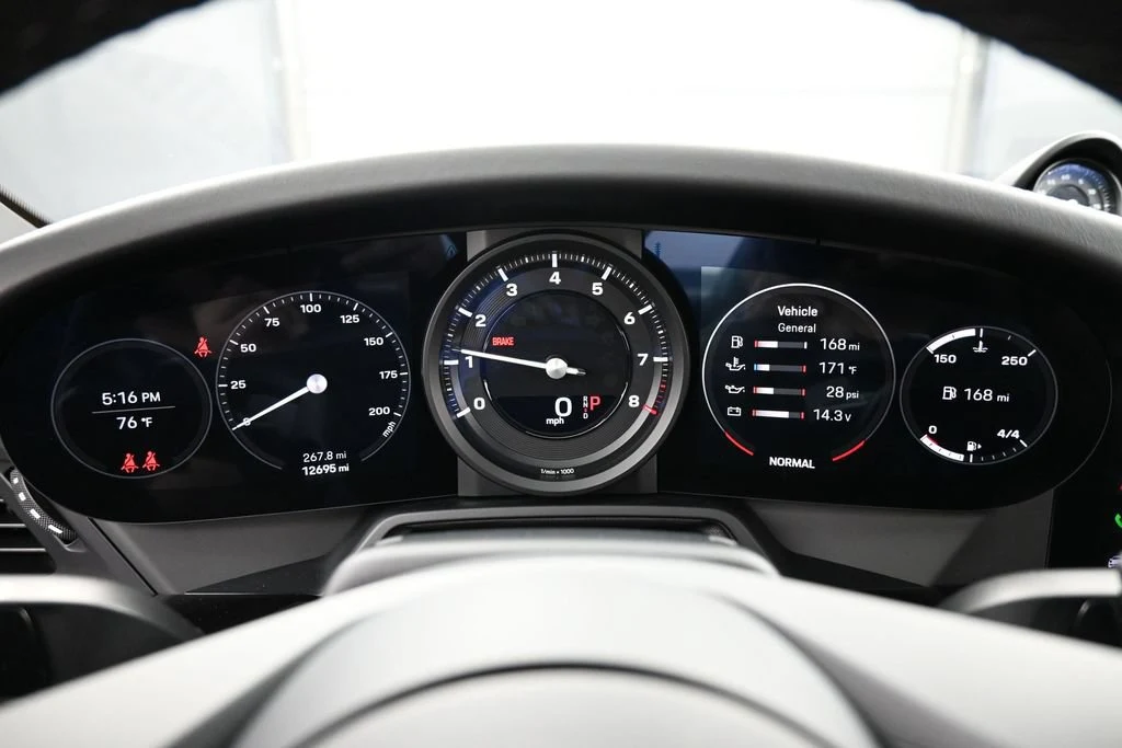 2024 Porsche 911 Targa 4S interior, Black