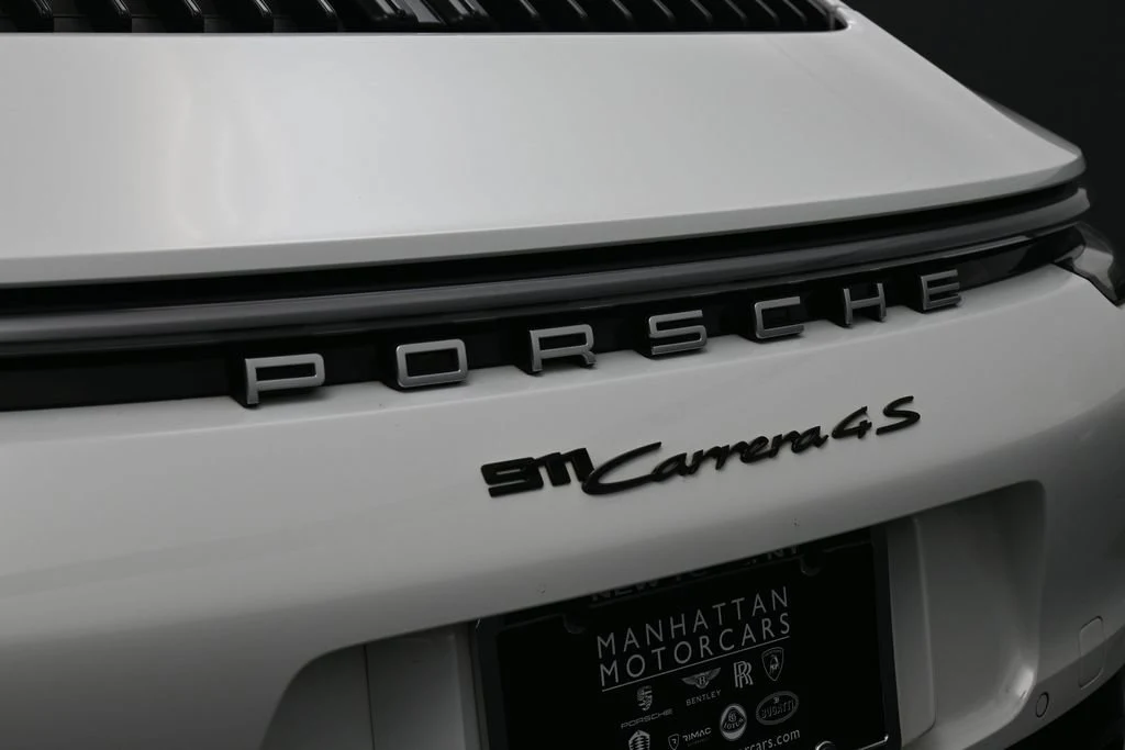 2024 Porsche 911 Carrera 4S, detail