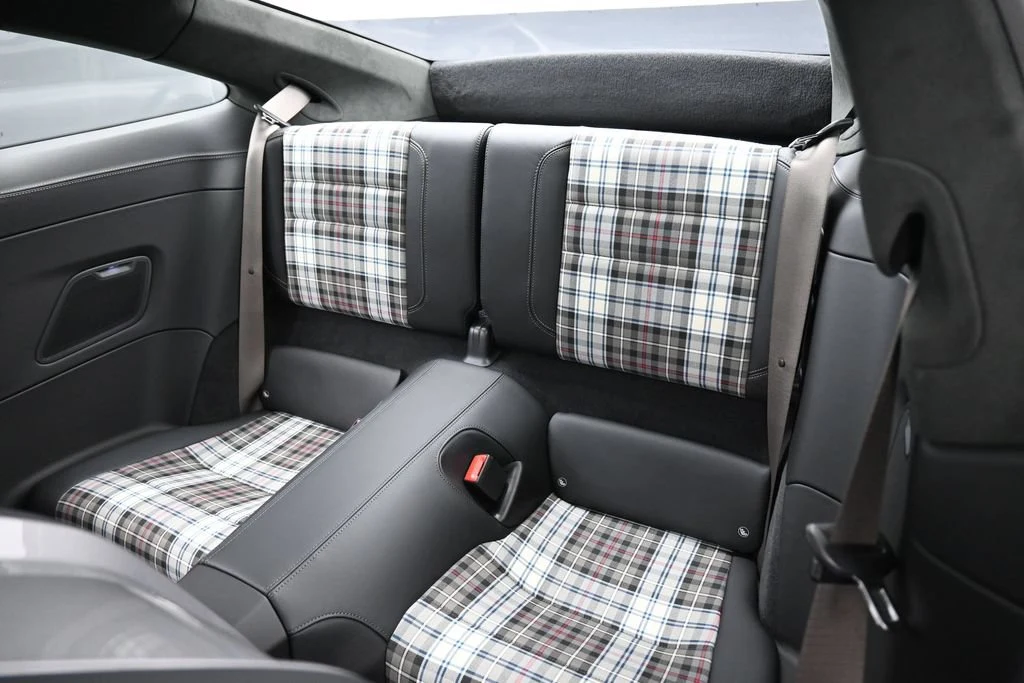 2025 Porsche 911 Turbo 50 Years interior, seats, Black with Tartan Fabric