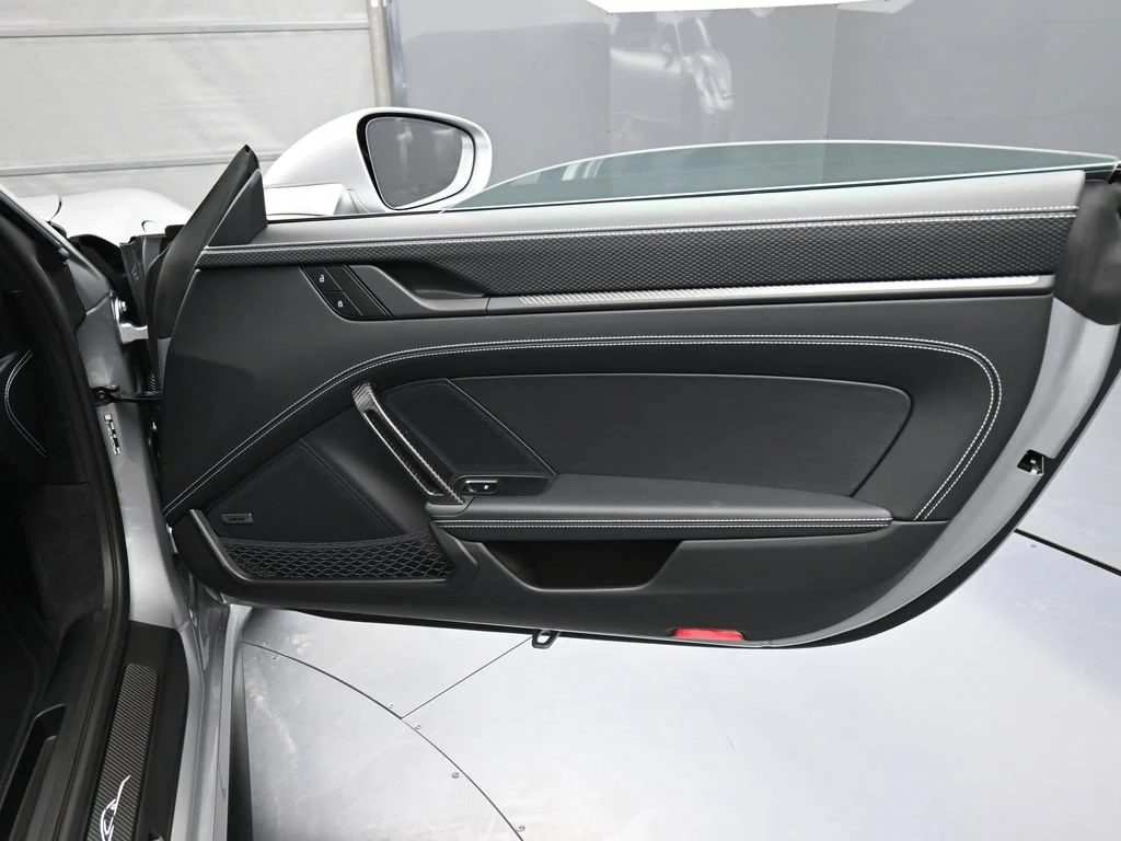 2026 Porsche 911 GT3 Touring interior, door panel