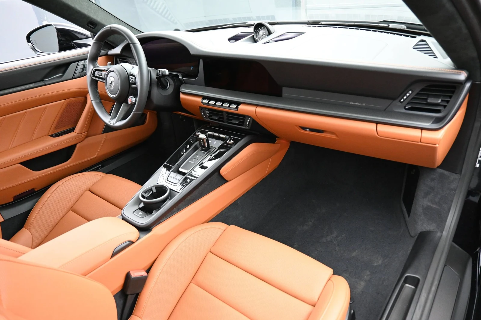 2026 Porsche 911 Turbo S interior, Basalt Black/Classic Cognac