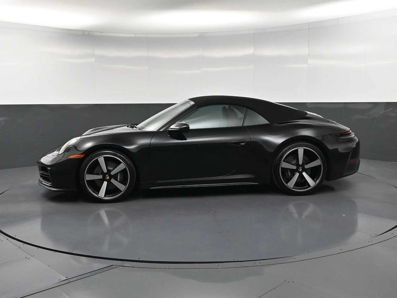 2026 Porsche 911 Carrera Cabriolet, side profile, Black