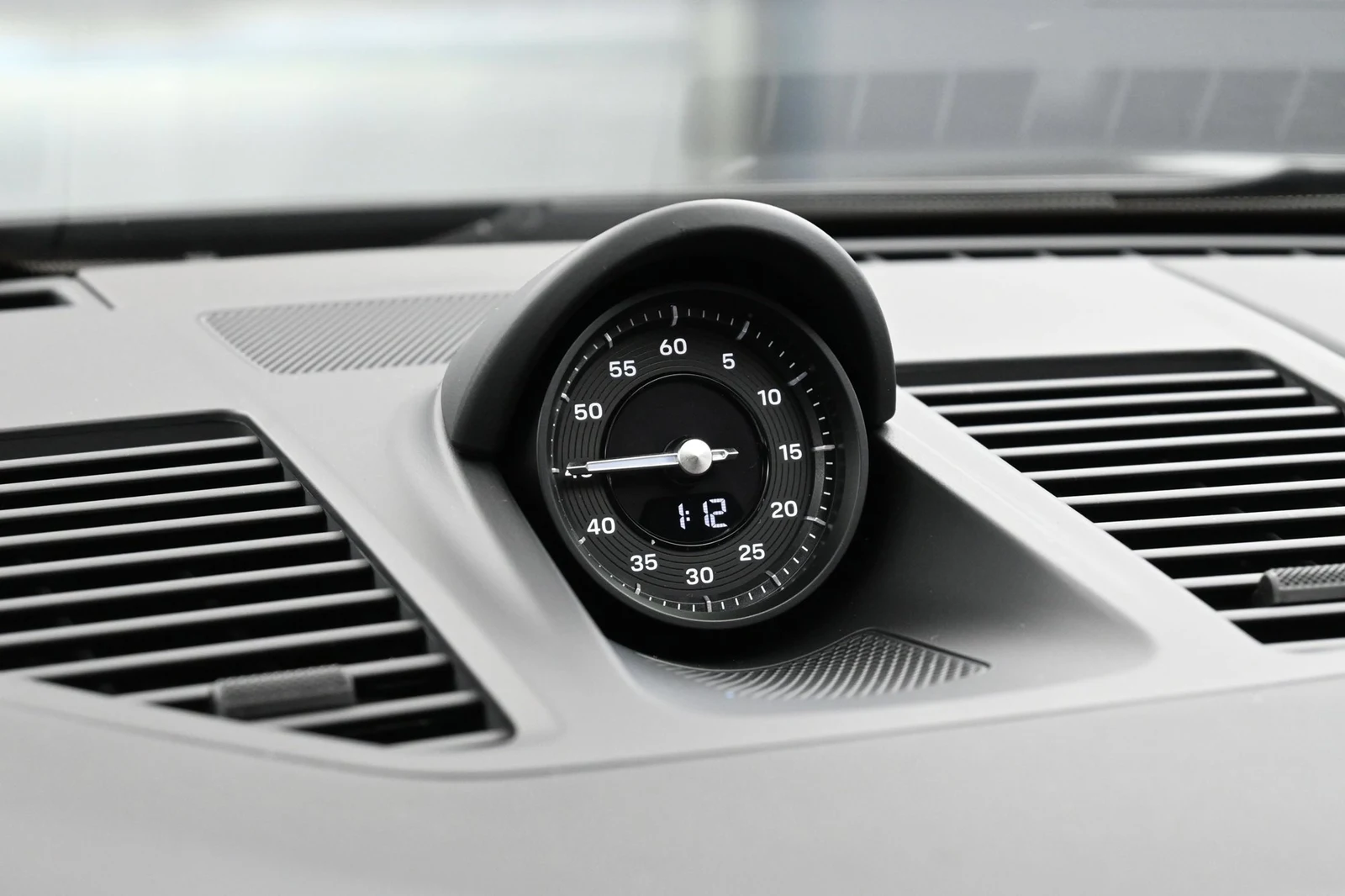 2026 Porsche 911 Carrera Cabriolet interior, Black