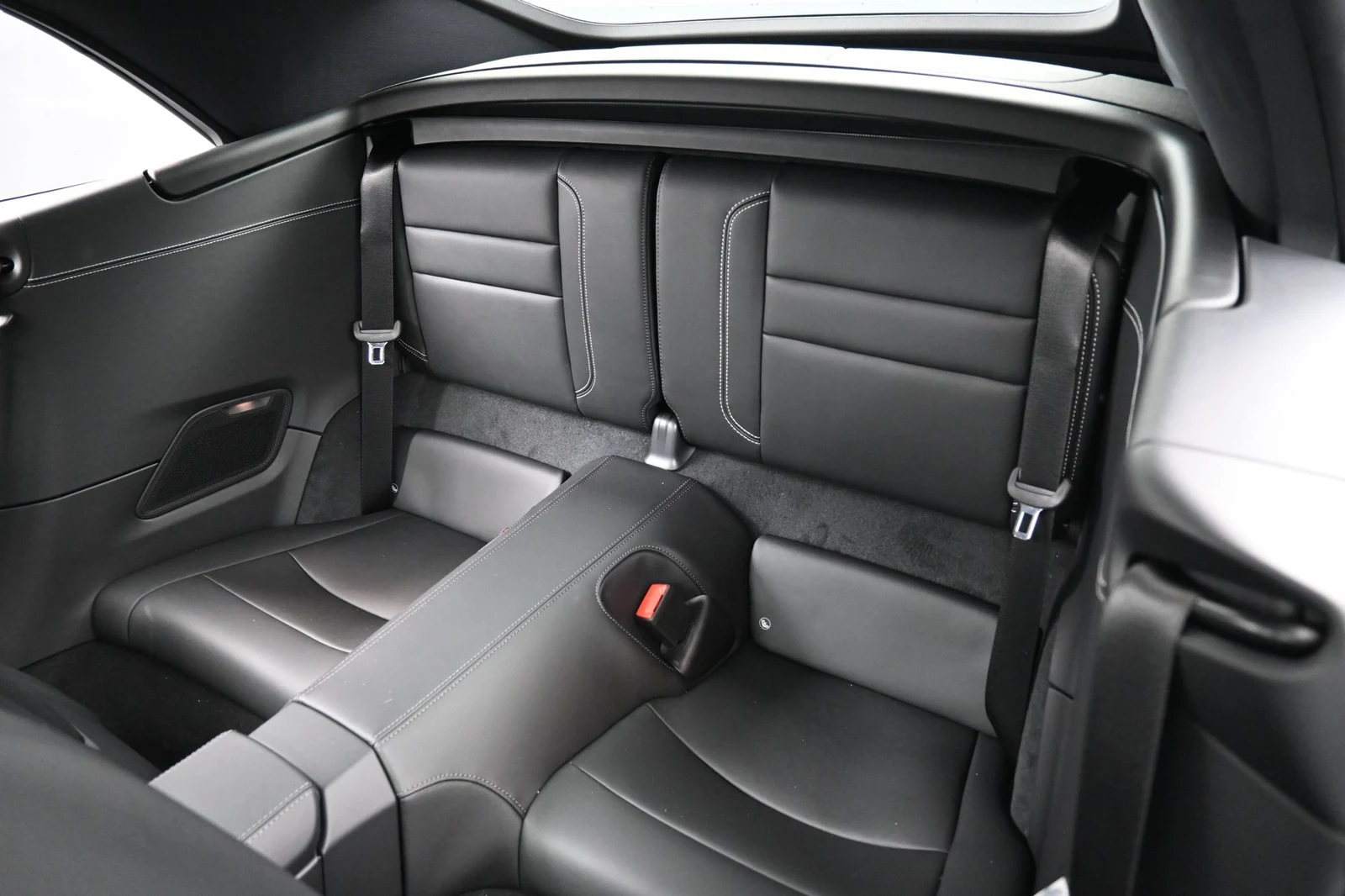 2026 Porsche 911 Carrera Cabriolet interior, seats, Black