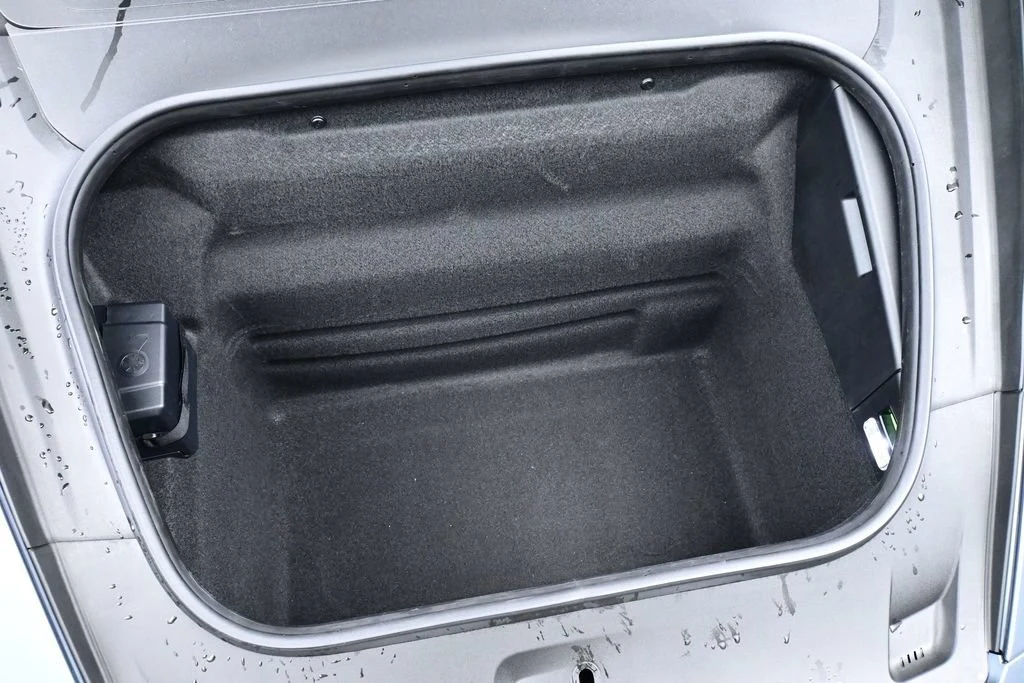 2026 Porsche 911 Carrera 4 GTS trunk