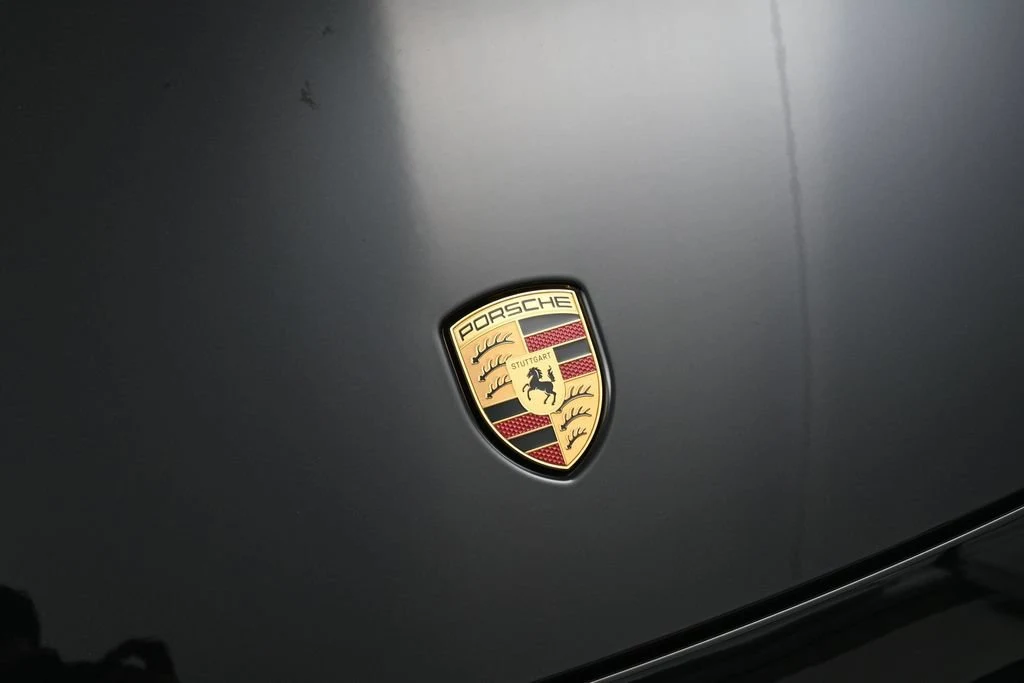2026 Porsche 911 Carrera 4 GTS Cabriolet, detail