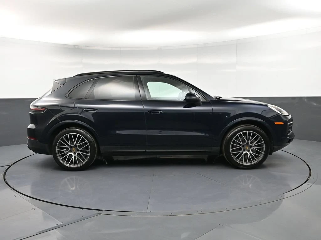 2022 Porsche Cayenne for sale, exterior, Blue