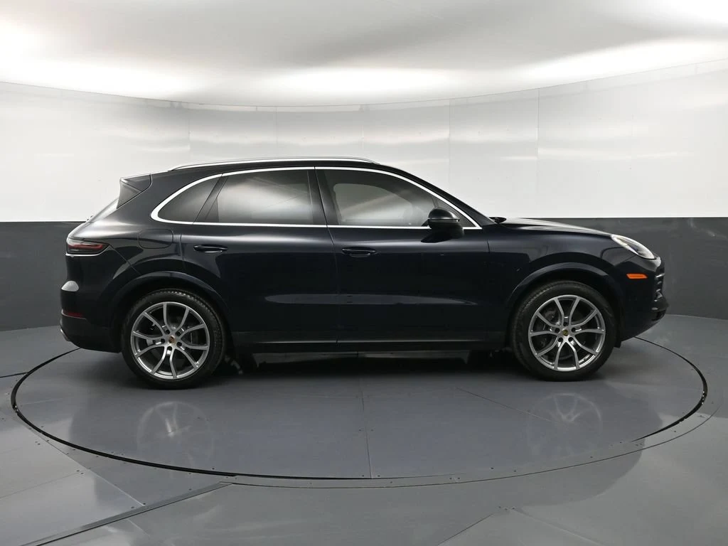 2023 Porsche Cayenne for sale, exterior, Blue