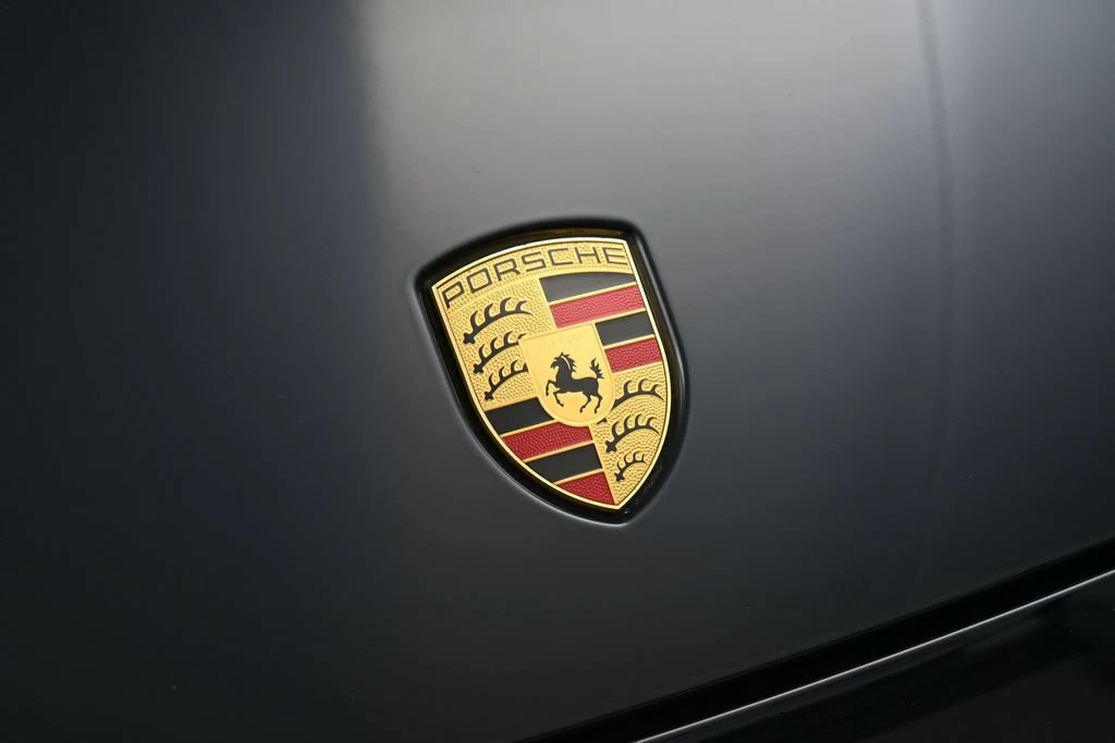 2023 Porsche Cayenne, detail