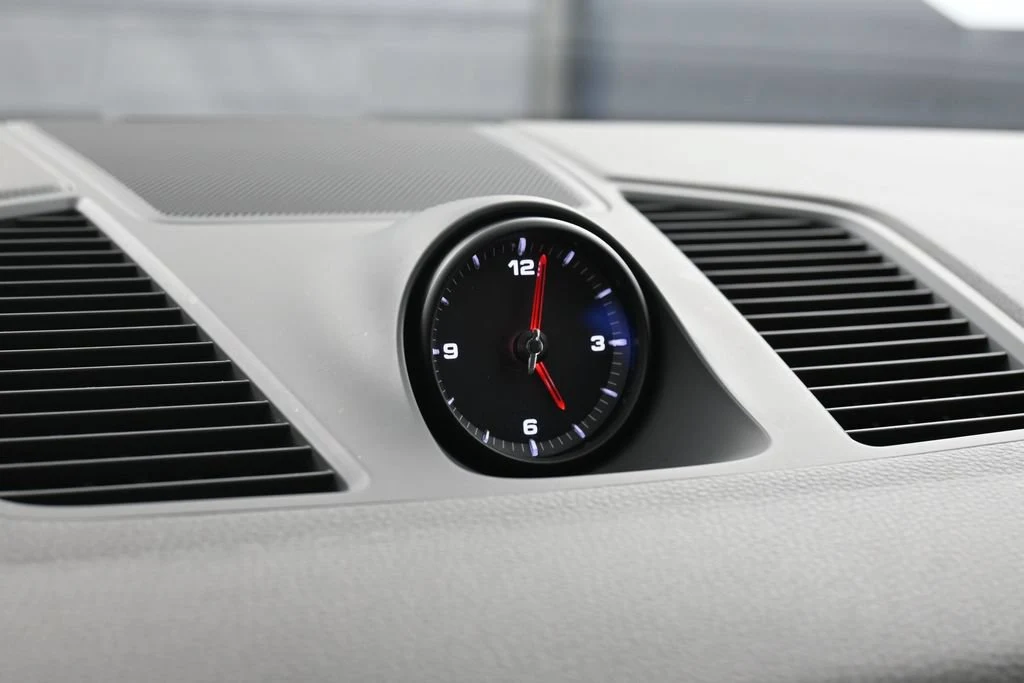2023 Porsche Cayenne interior, Slate Grey