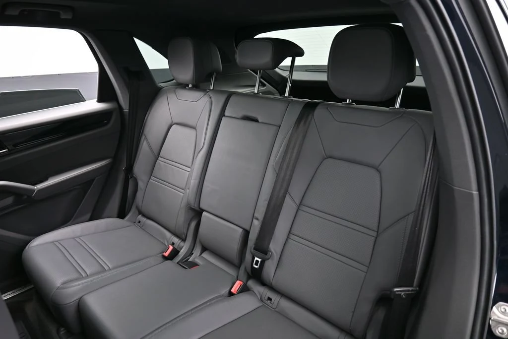 2023 Porsche Cayenne interior, seats, Slate Grey