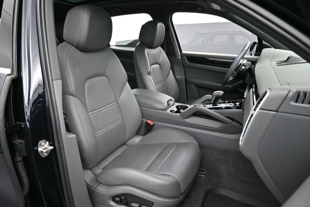 2023 Porsche Cayenne interior, seats, Slate Grey