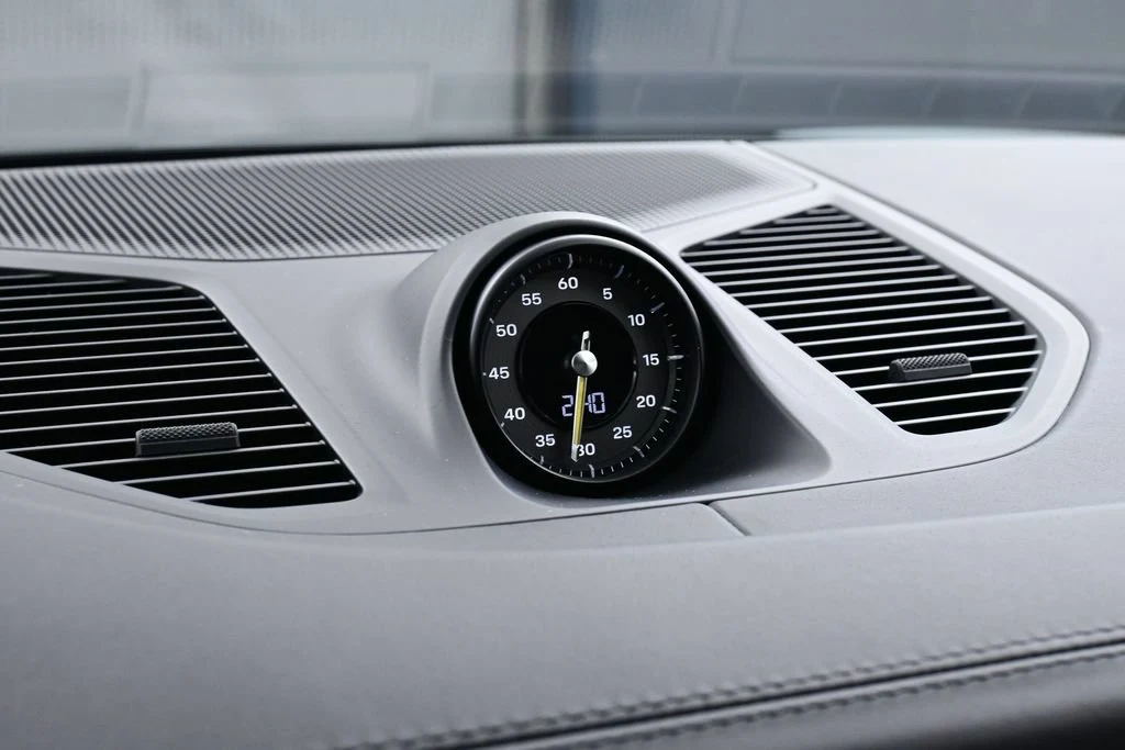 2024 Porsche Cayenne Turbo GT interior, Black