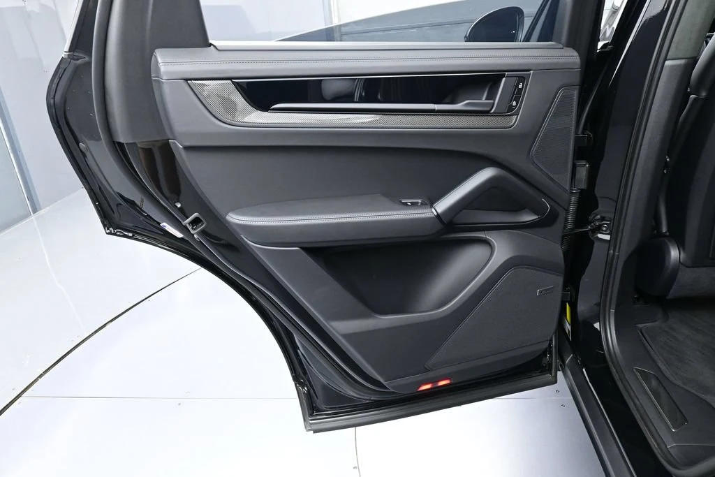 2024 Porsche Cayenne Turbo GT interior, door panel, Black
