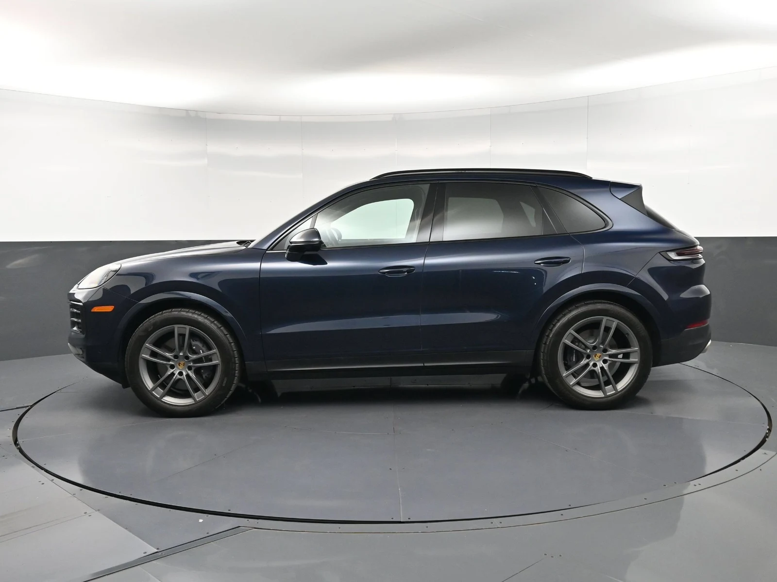 2024 Porsche Cayenne for sale, exterior, Blue