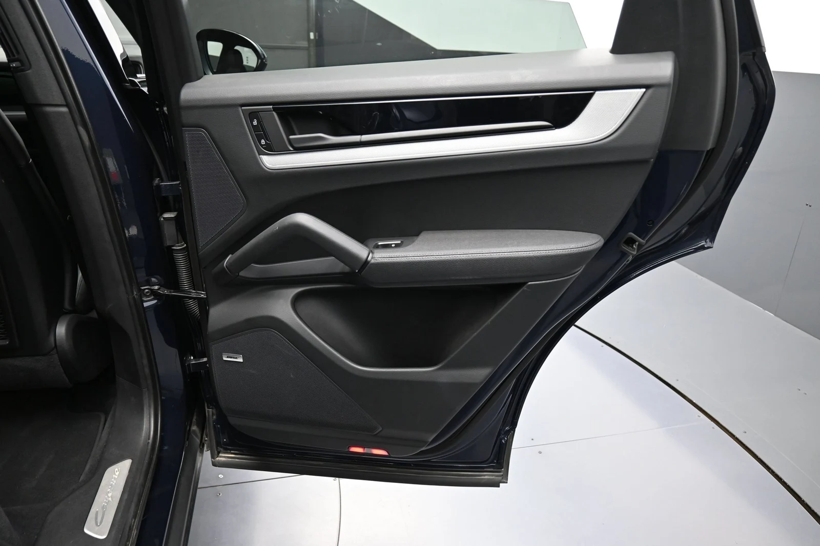 2024 Porsche Cayenne interior, door panel, Black