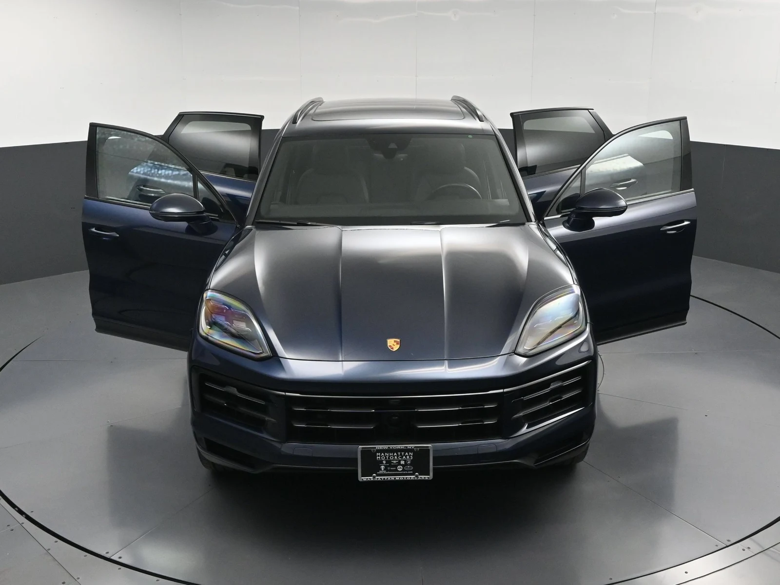 2024 Porsche Cayenne for sale, exterior, Blue