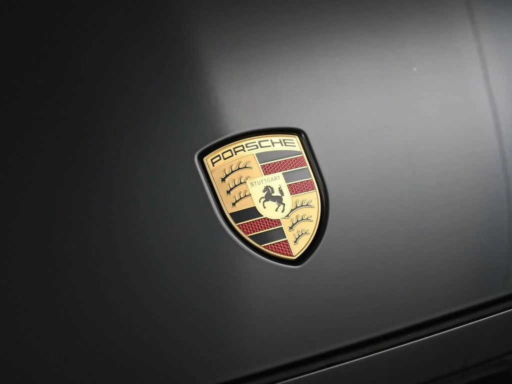 2025 Porsche Cayenne S, detail