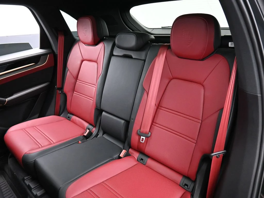 2025 Porsche Cayenne S interior, seats, Black/Bordeaux Red