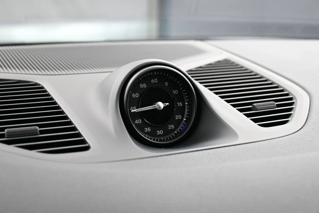 2026 Porsche Cayenne S interior, Black