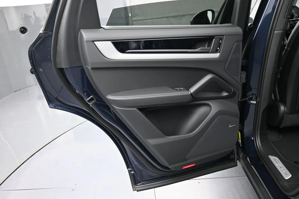 2026 Porsche Cayenne interior, door panel, Black
