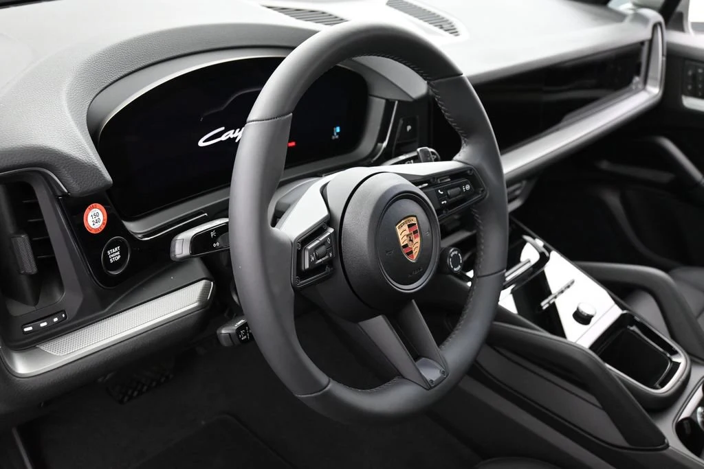 2026 Porsche Cayenne interior, Black