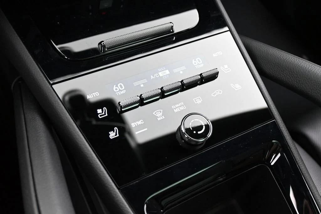 2026 Porsche Cayenne interior, center console, Black