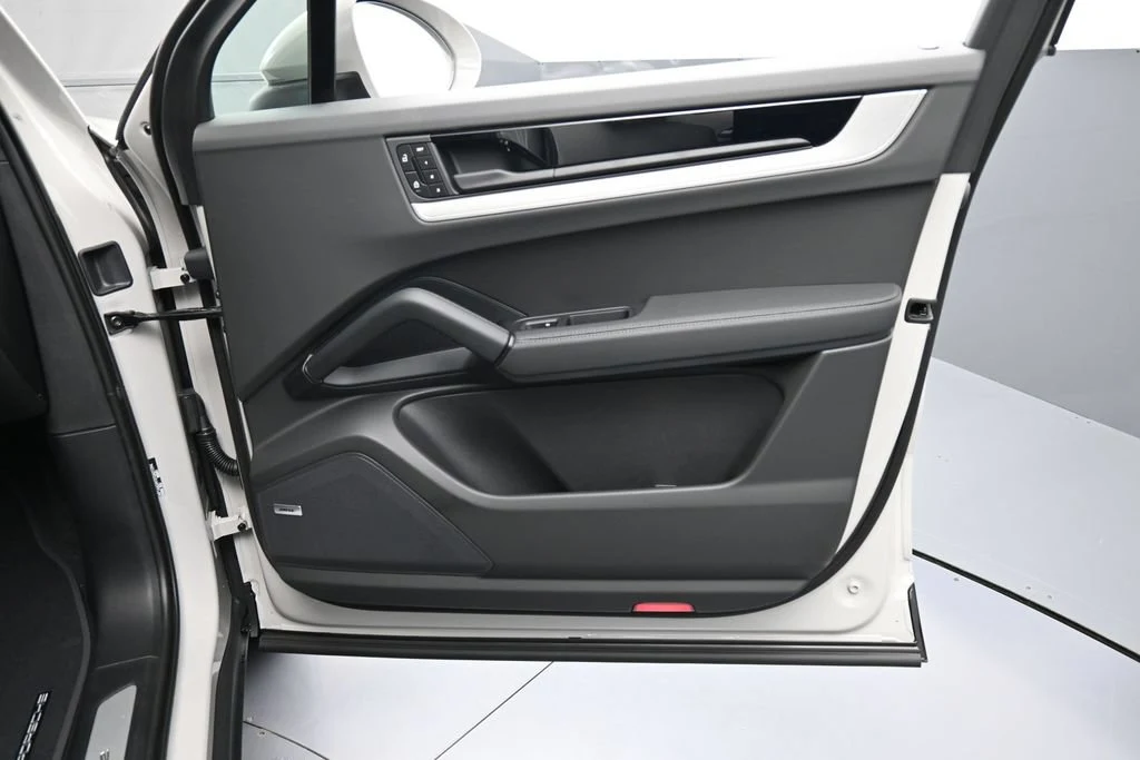 2026 Porsche Cayenne interior, door panel, Black