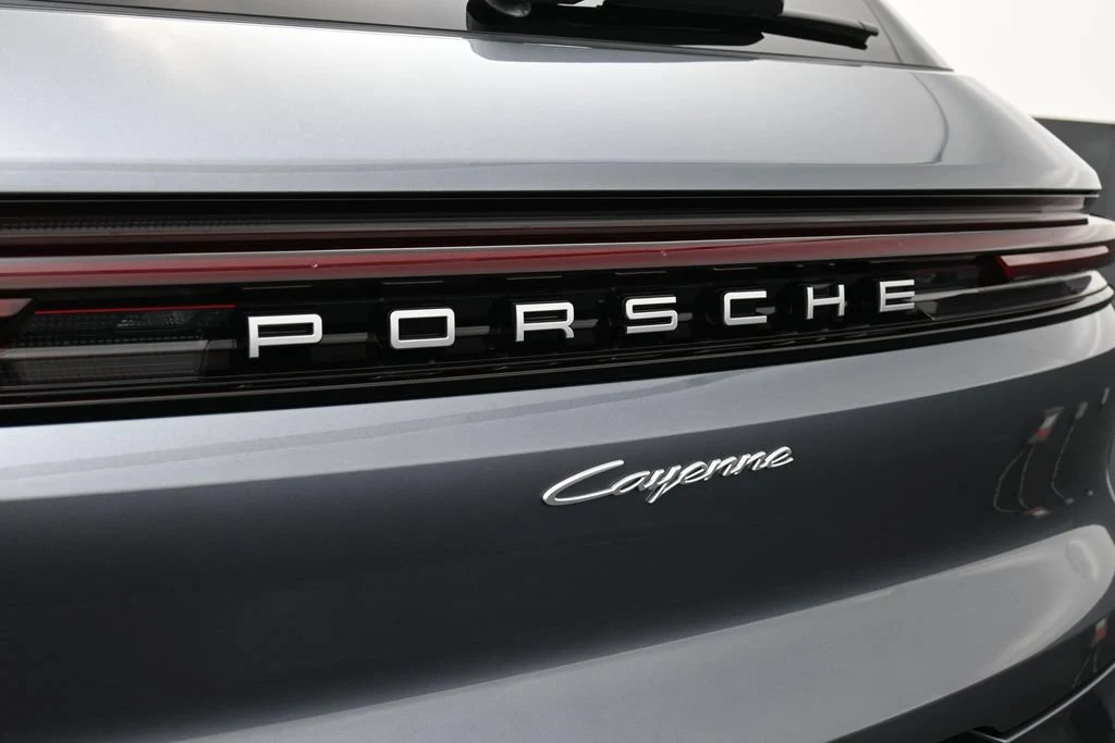2026 Porsche Cayenne, detail