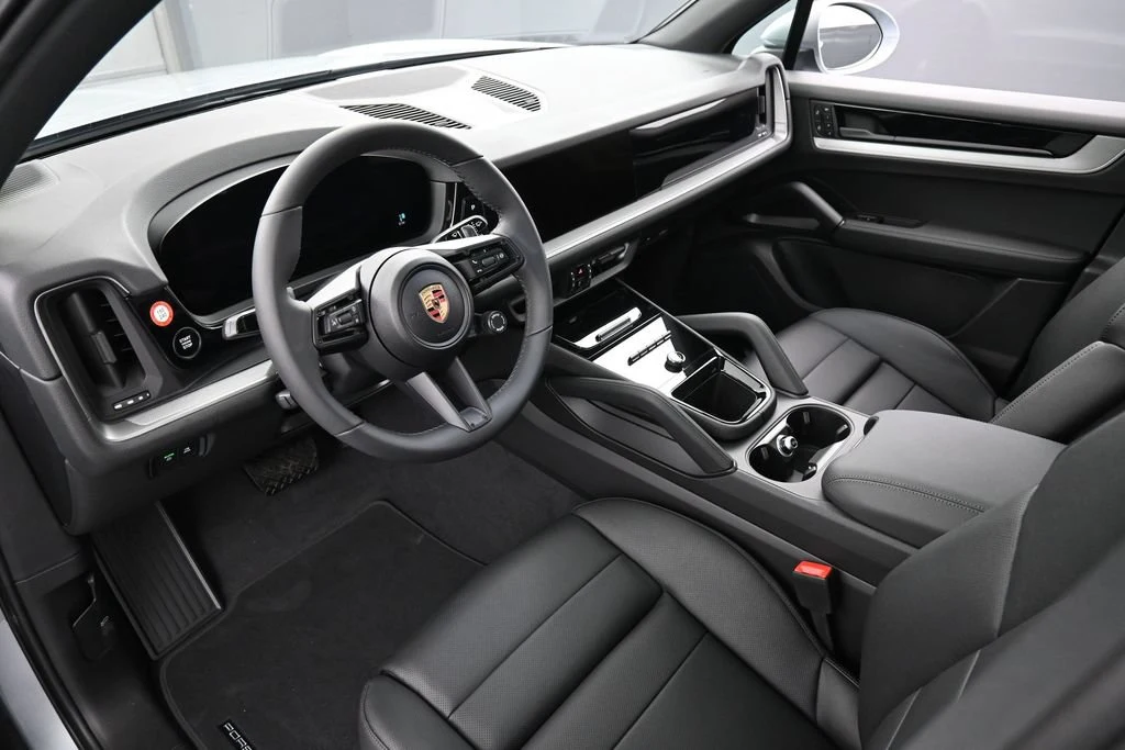 2026 Porsche Cayenne interior, Black