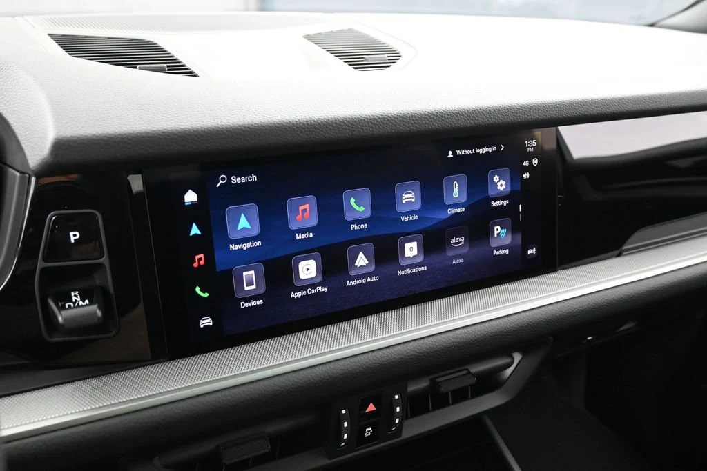 2026 Porsche Cayenne interior, Black