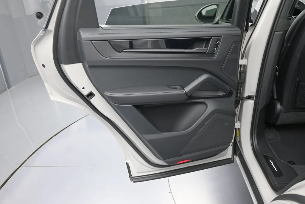 2026 Porsche Cayenne GTS interior, door panel, Black