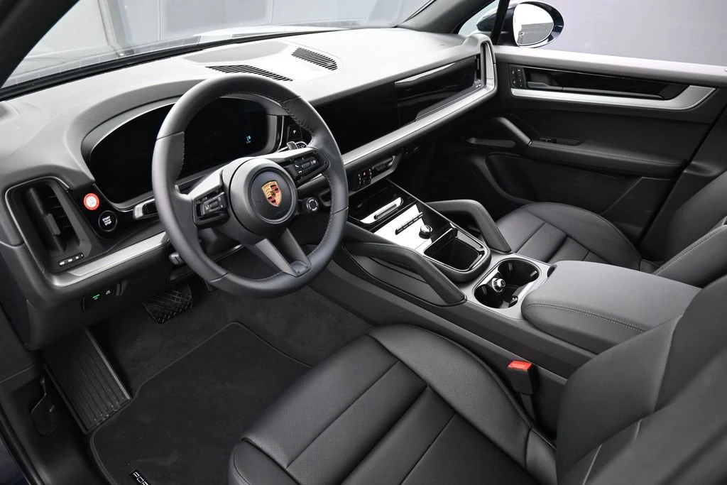 2026 Porsche Cayenne interior, dashboard, Black