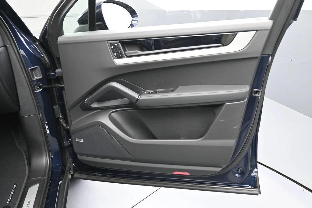 2026 Porsche Cayenne interior, door panel, Black