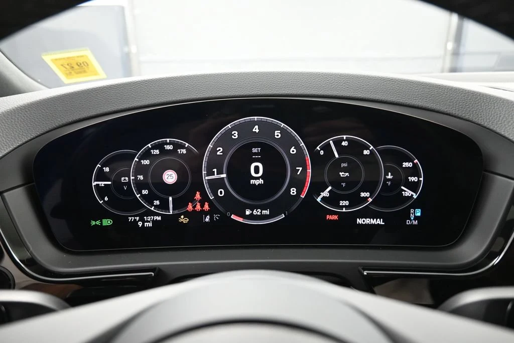 2026 Porsche Cayenne interior, Black/Mojave Beige