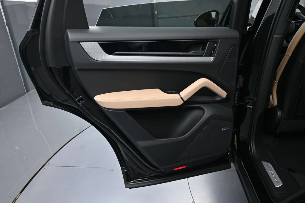 2026 Porsche Cayenne interior, door panel, Black/Mojave Beige