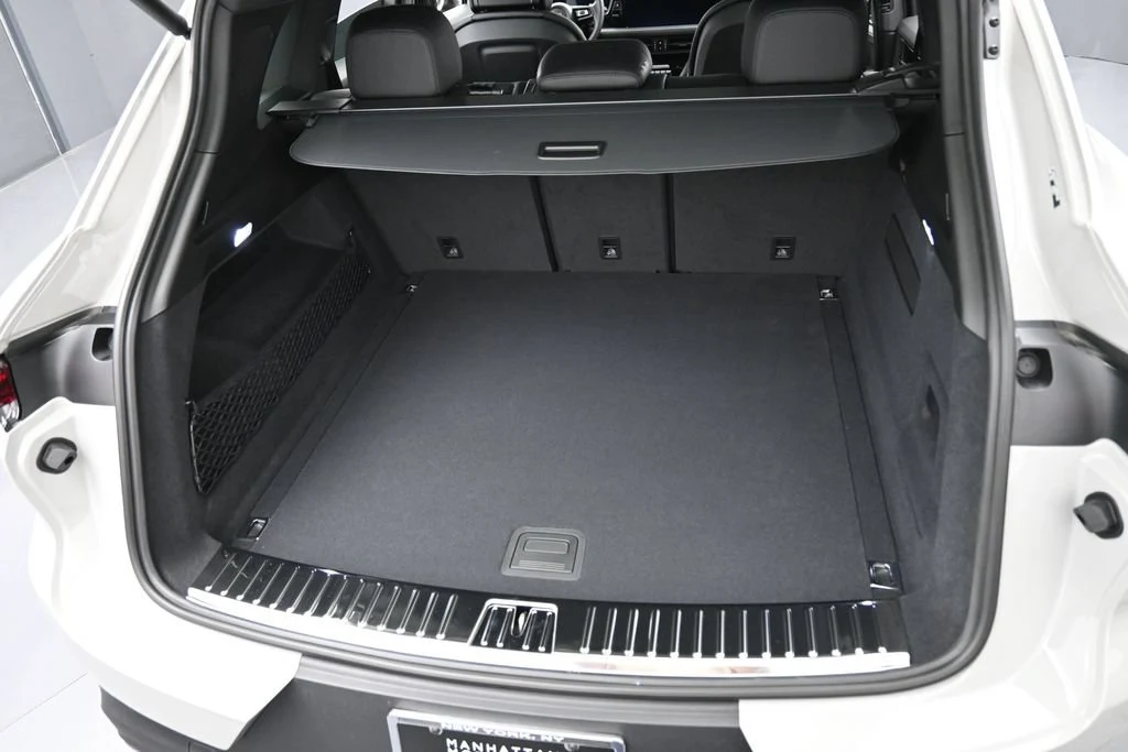 2026 Porsche Cayenne trunk
