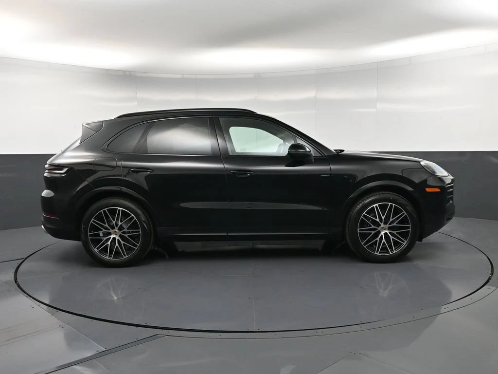 2026 Porsche Cayenne for sale, exterior, Black