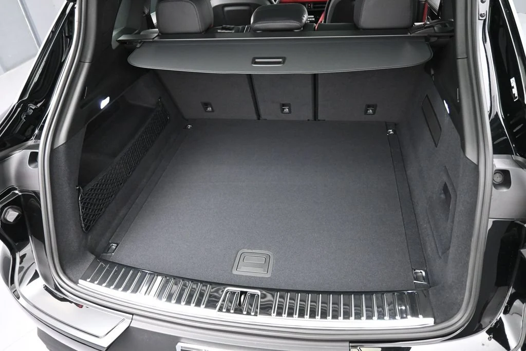 2026 Porsche Cayenne trunk