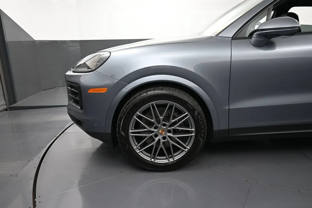 2026 Porsche Cayenne for sale, exterior, Grey