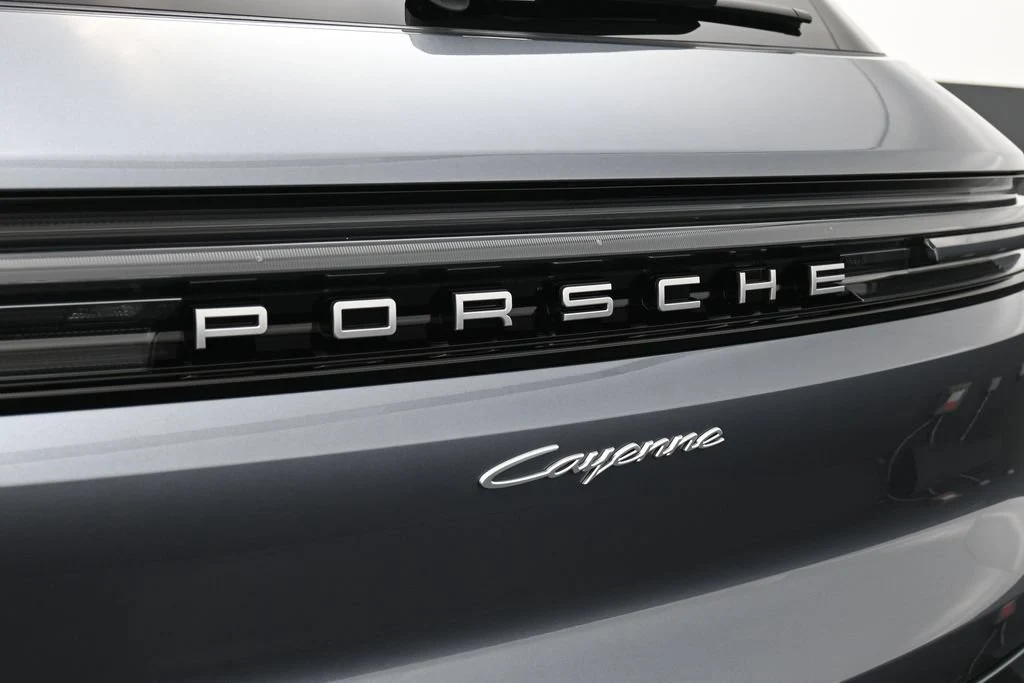 2026 Porsche Cayenne, detail
