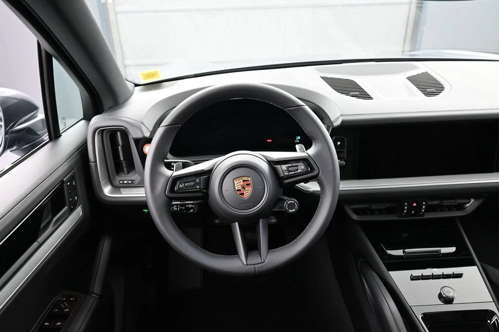 2026 Porsche Cayenne interior, dashboard, Black