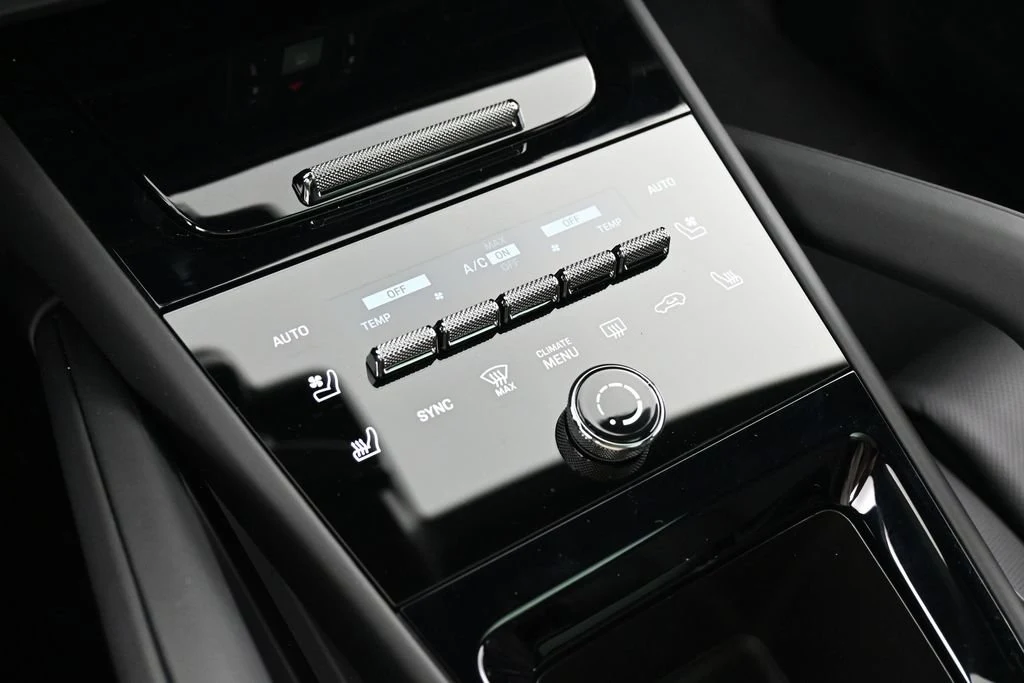 2026 Porsche Cayenne interior, center console, Black