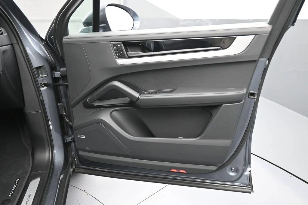 2026 Porsche Cayenne interior, door panel, Black