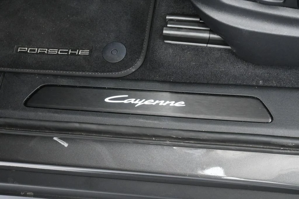 2026 Porsche Cayenne interior, door sill, Black