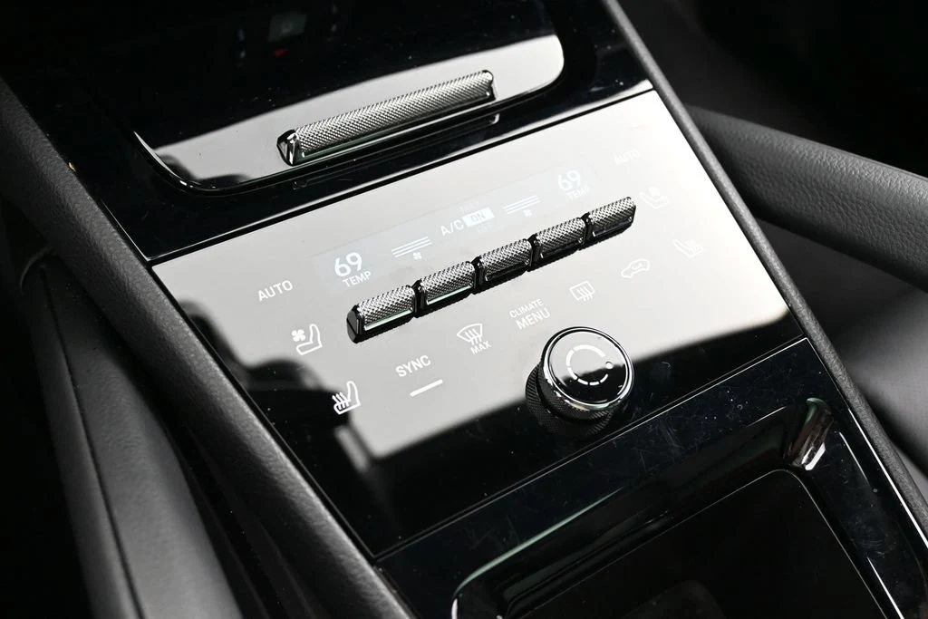 2026 Porsche Cayenne interior, center console, Black