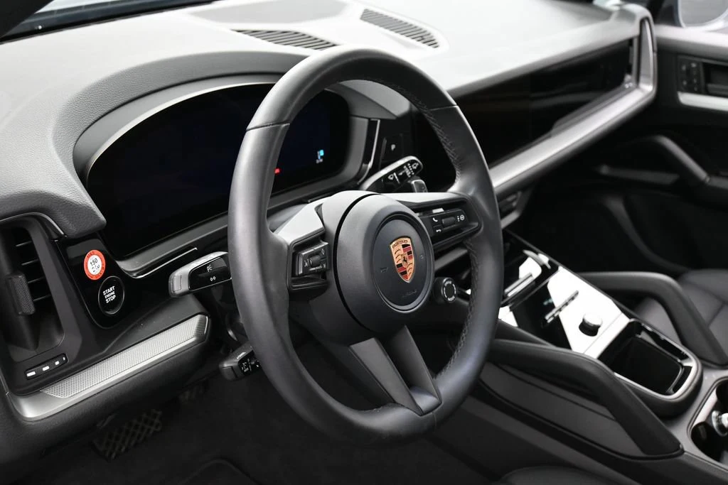 2026 Porsche Cayenne interior, Black