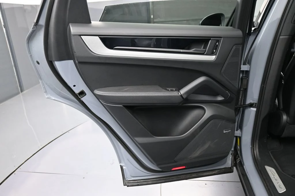 2026 Porsche Cayenne interior, door panel, Black