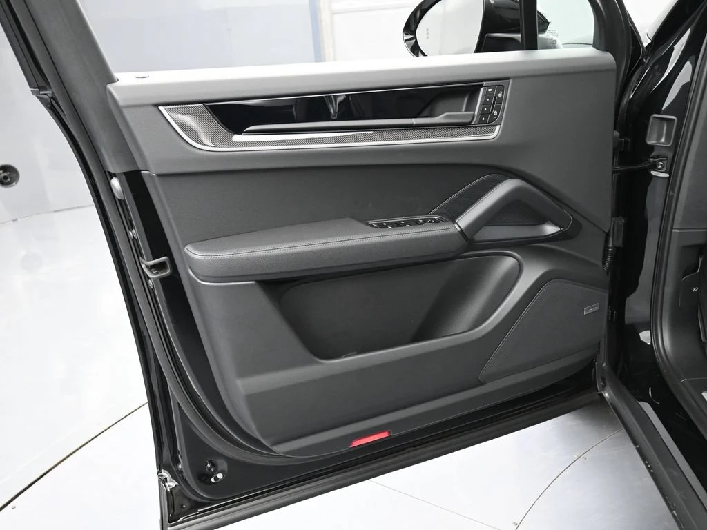 2026 Porsche Cayenne interior, door panel, Black